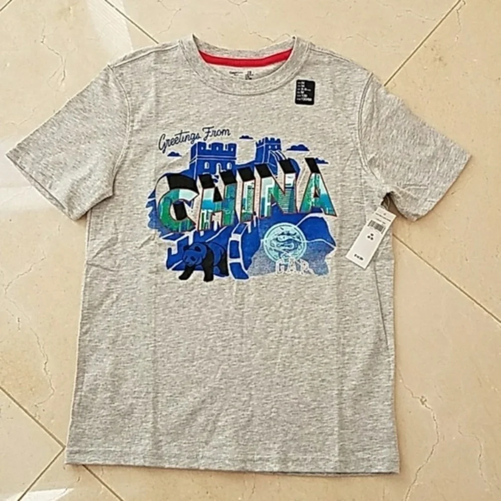 Gap Kids Boys Gray T Shirt  size M!